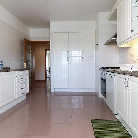 Expo Delight By Homing Apartment